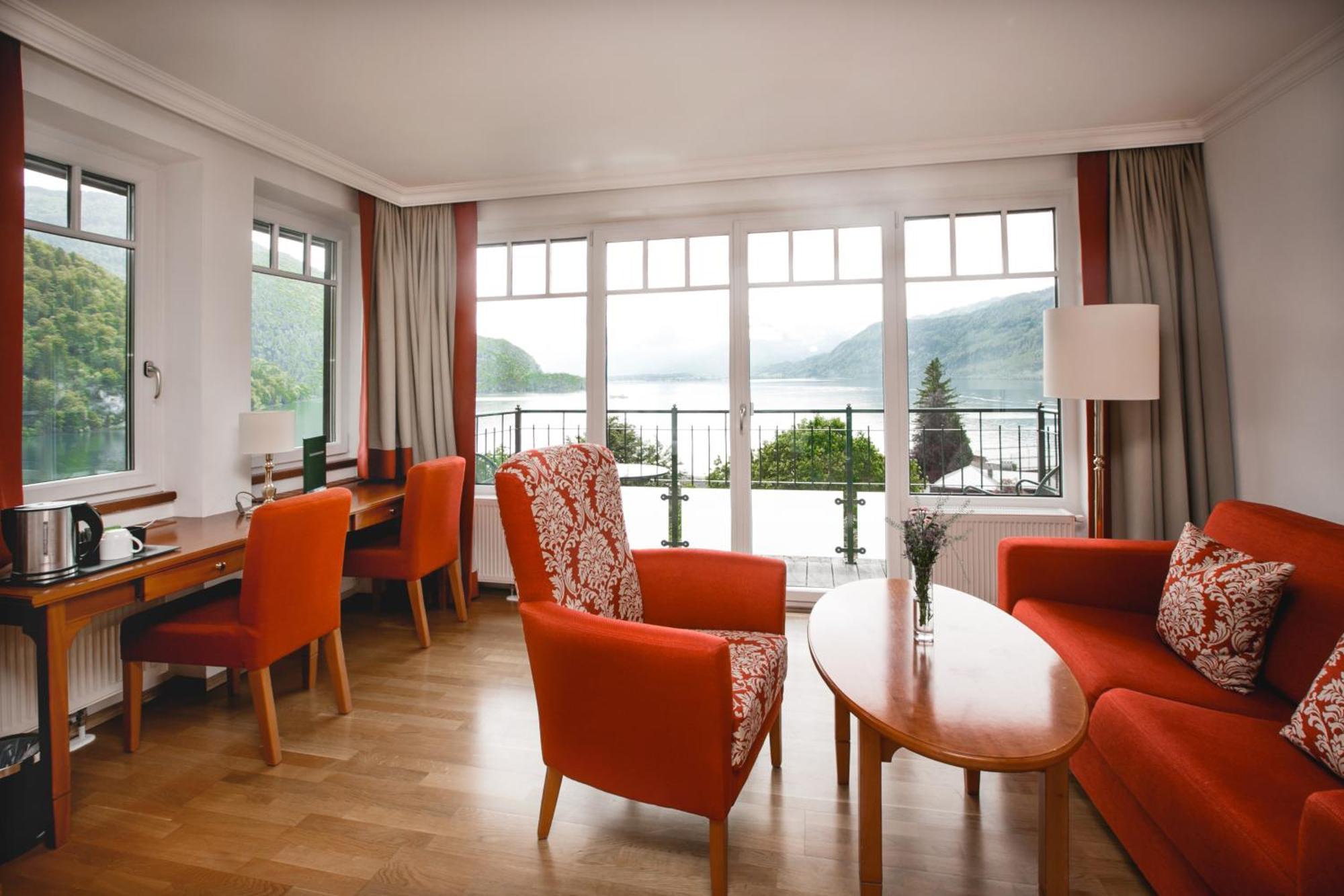 Seehotel Billroth Санкт Гилген Екстериор снимка