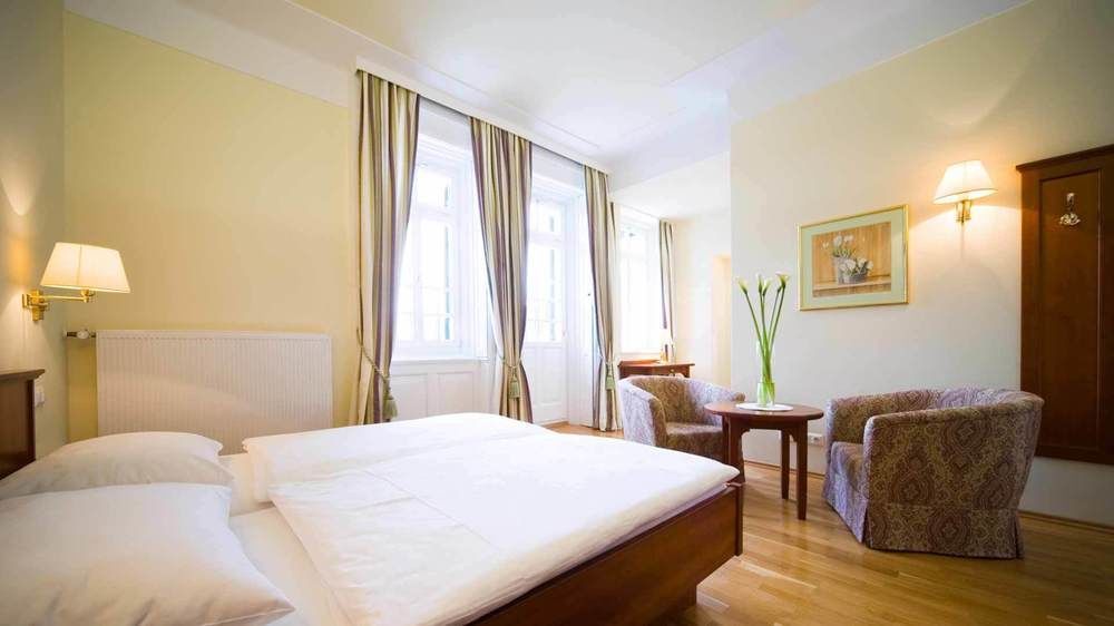 Seehotel Billroth Санкт Гилген Екстериор снимка